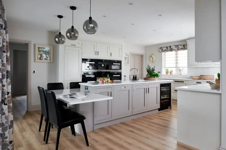 Shaker Kitchen