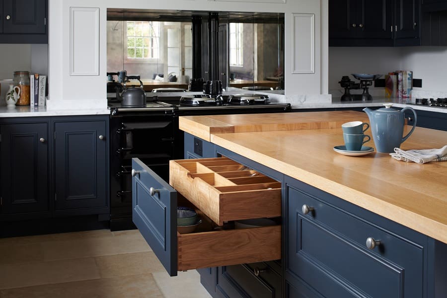 Oak kitchen storage